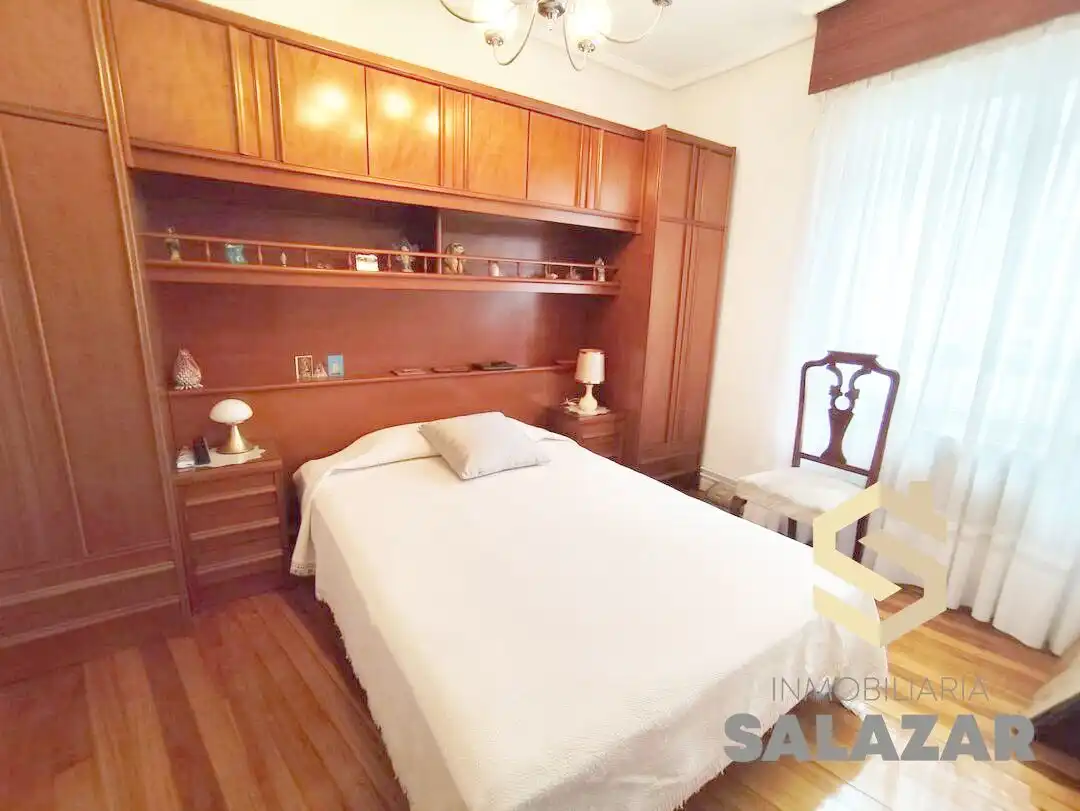 Habitación de Piso en venta en Bilbao  con Calefacción