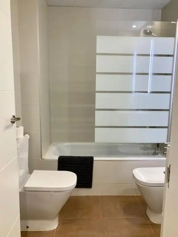 Flat with terrace to rent in Casco Histórico, imagen 6