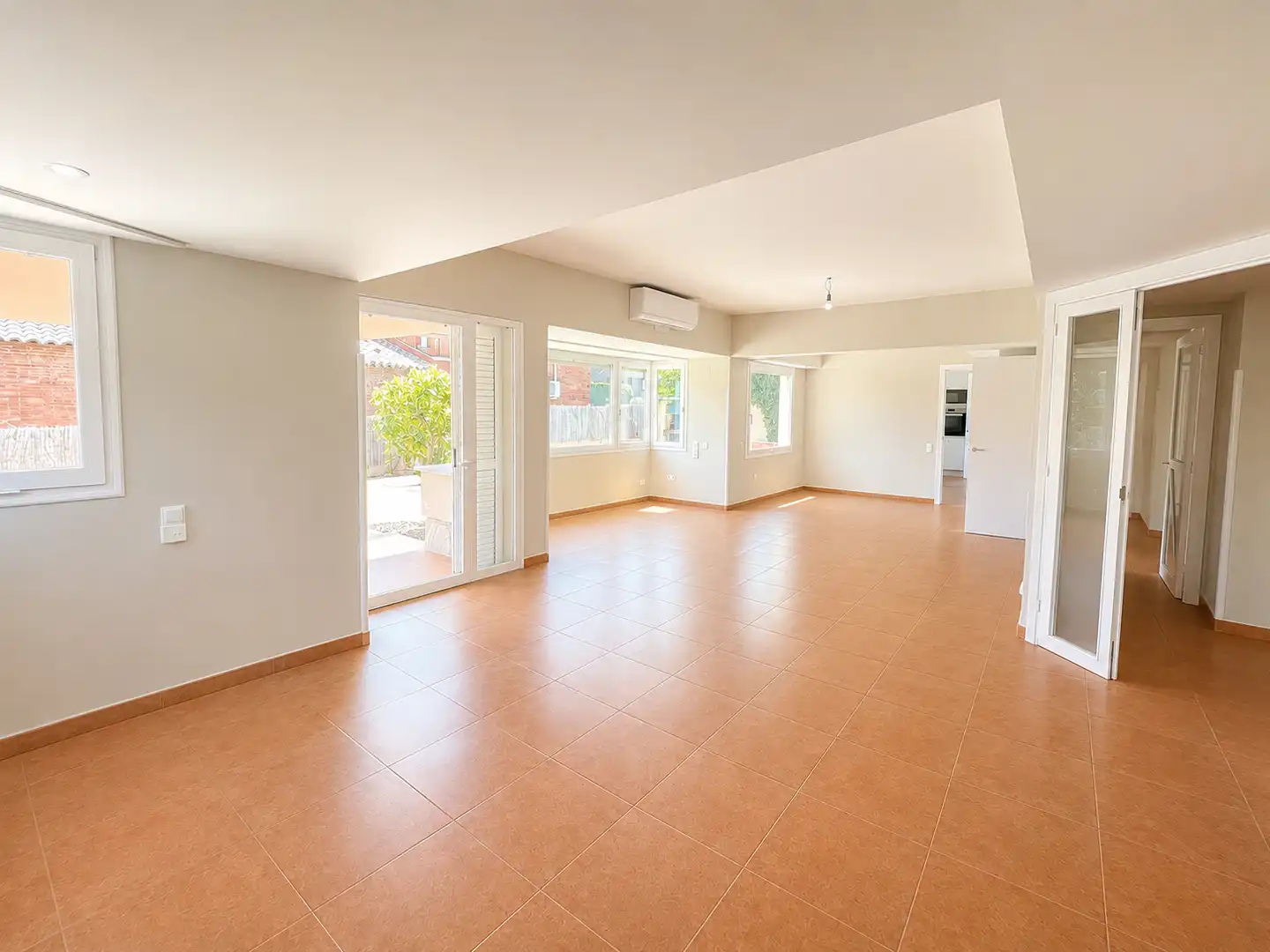 Sala d'estar de Casa o xalet de lloguer en Matadepera amb Aire condicionat, Calefacció i Jardí privat