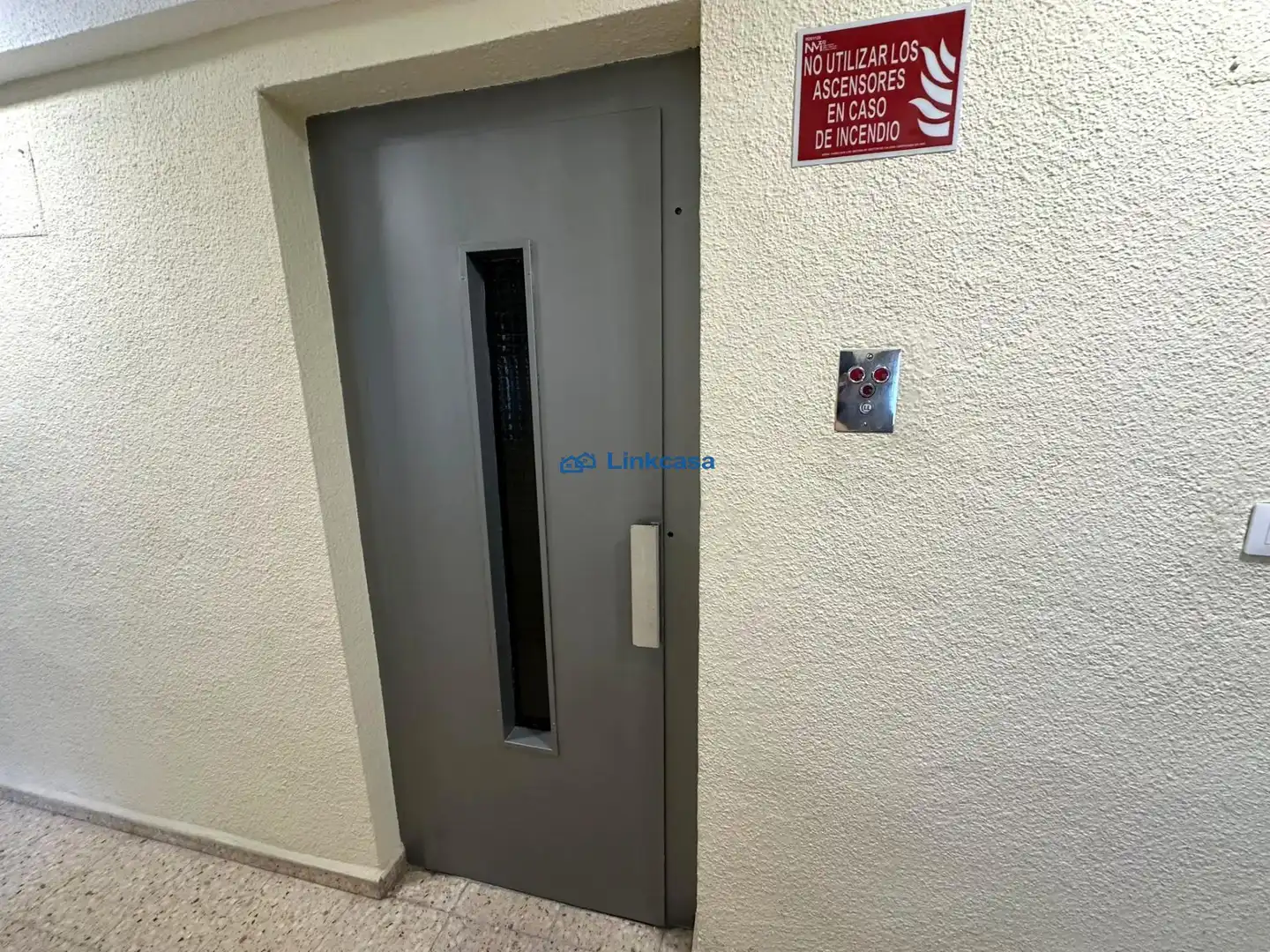 Flat for sale in Usera