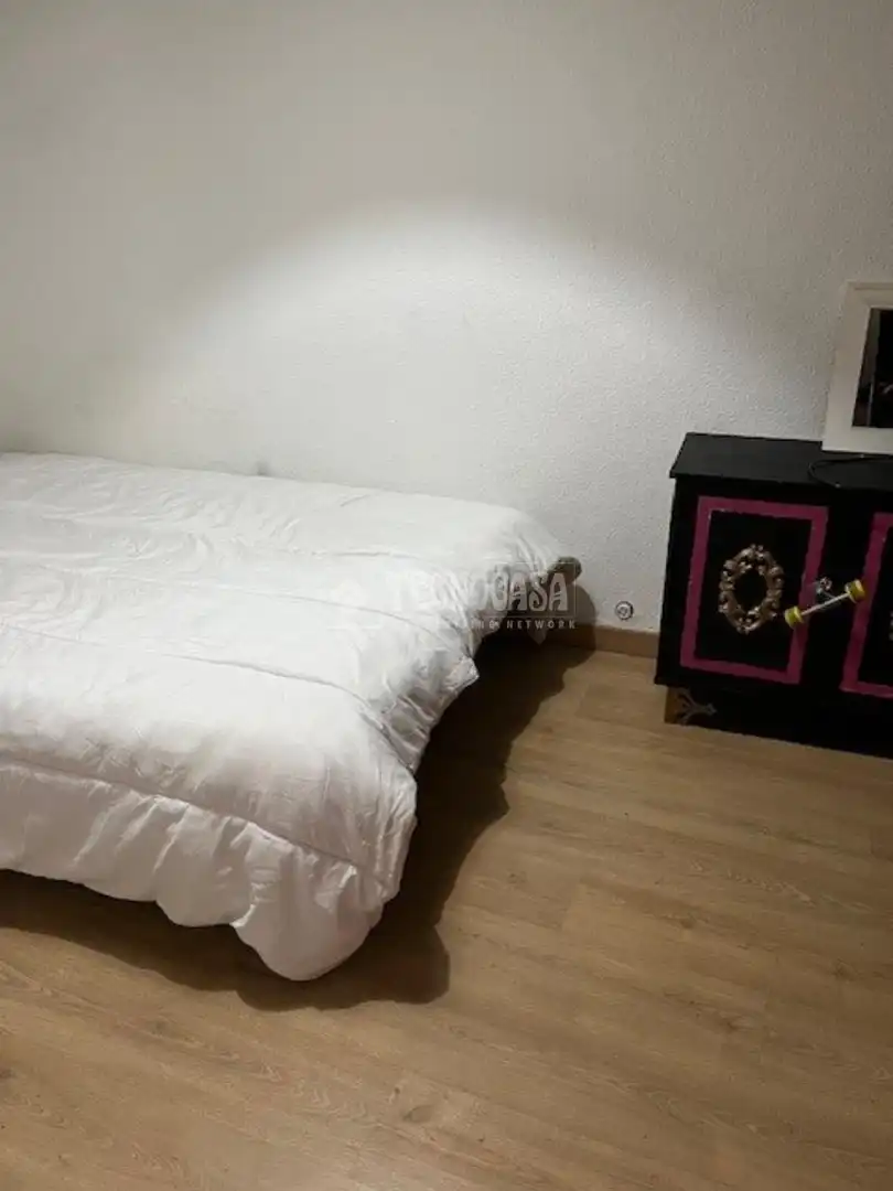 Bedroom of Flat for sale in Madrid