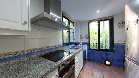 Chalet pareado en Sierra Cortina con vistas al mar y jardín exótico, imatge 2