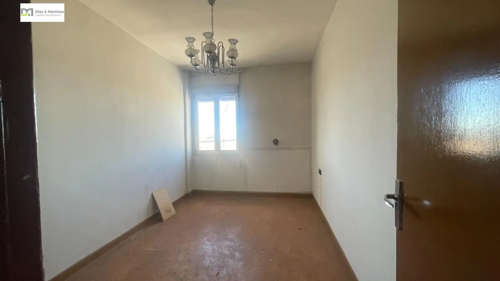 Piso en venta en León Capital , León