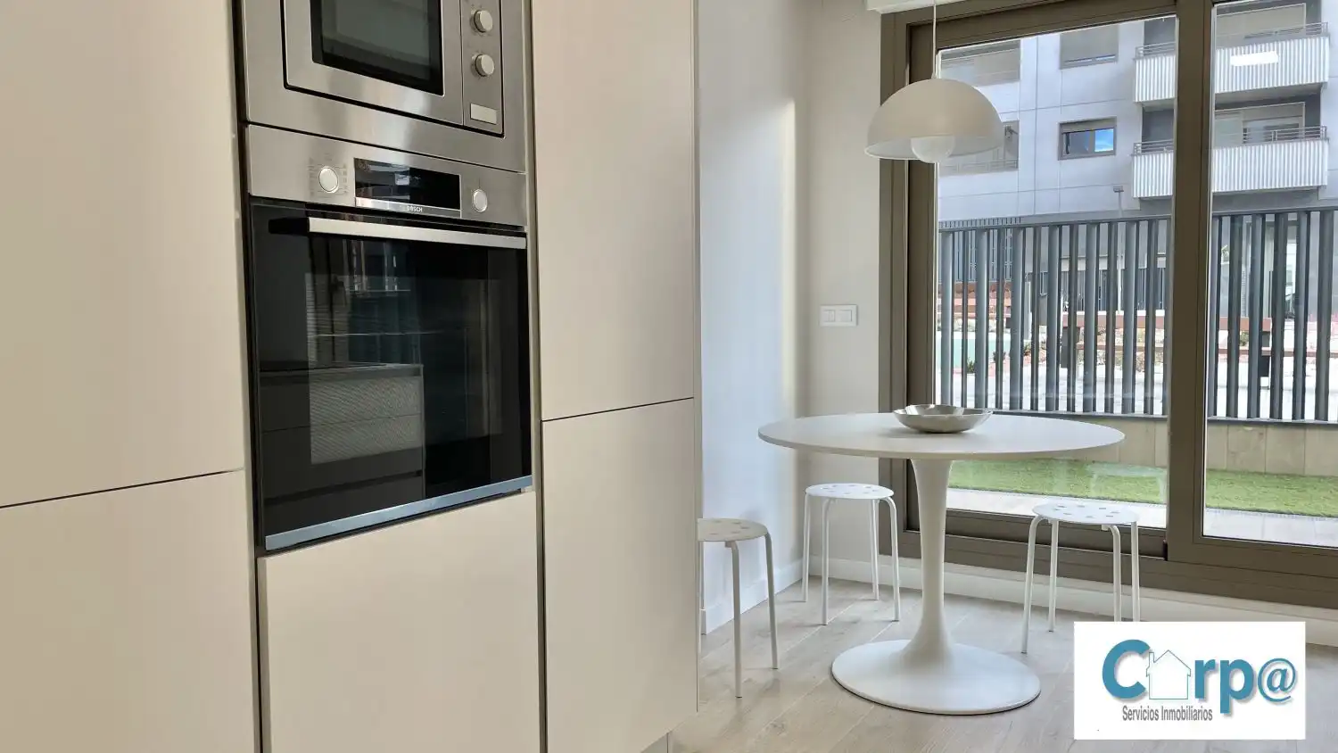 Küche von Wohnung zur Miete in  Pamplona / Iruña mit Heizung, Terrasse und Abstellraum