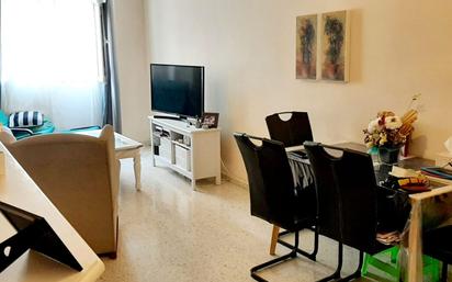 Living room of Flat for sale in La Línea de la Concepción  with Air Conditioner