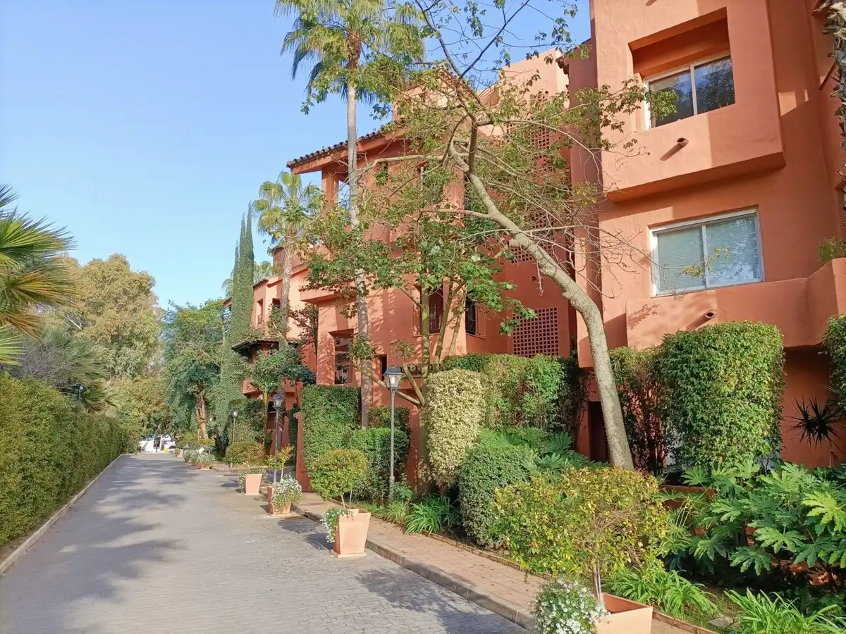 Piso con ascensor en venta en Milla de Oro, imagen 26