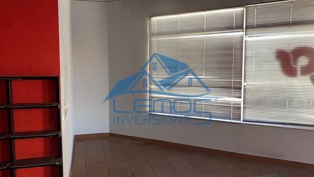Local comercial en Venta en Gustavo Adolfo Bécquer en Cuatro Vientos