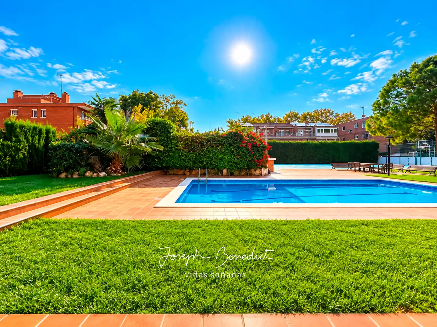 Piscina de Casa o chalet en venta en Castelldefels con Aire acondicionado, Calefacción y Jardín privado