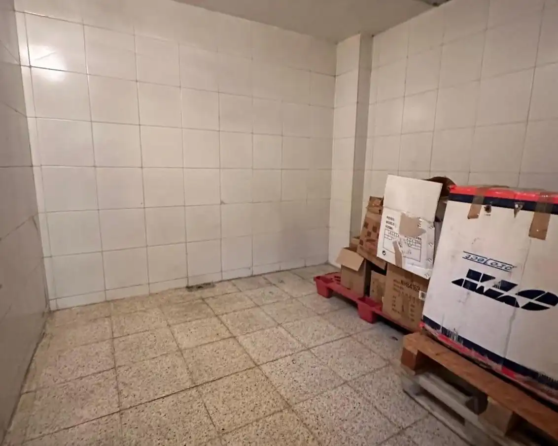 Local comercial en venda a Centre, imagen 8