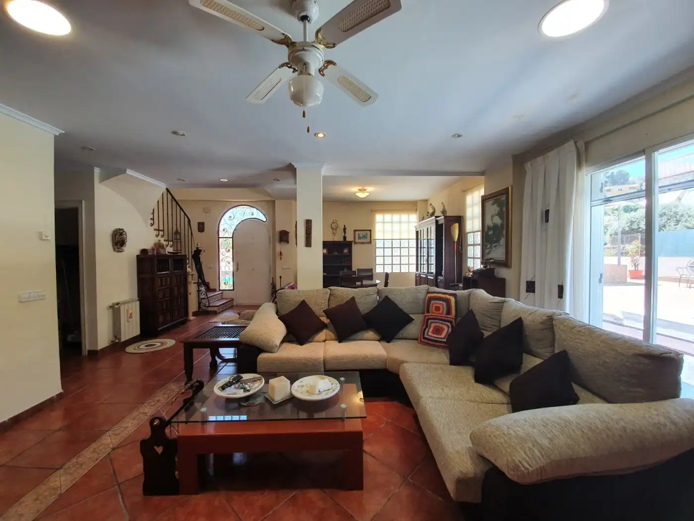 Sala de estar de Casa o chalet en venta en Chiva con Calefacción, Jardín privado y Terraza