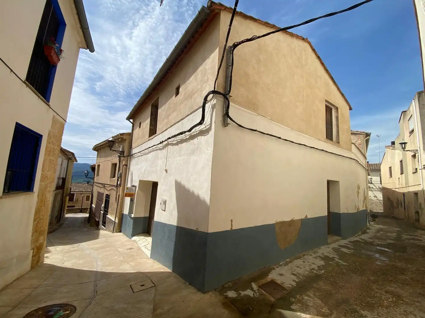Exterior view of Country homes for sale in Montesa