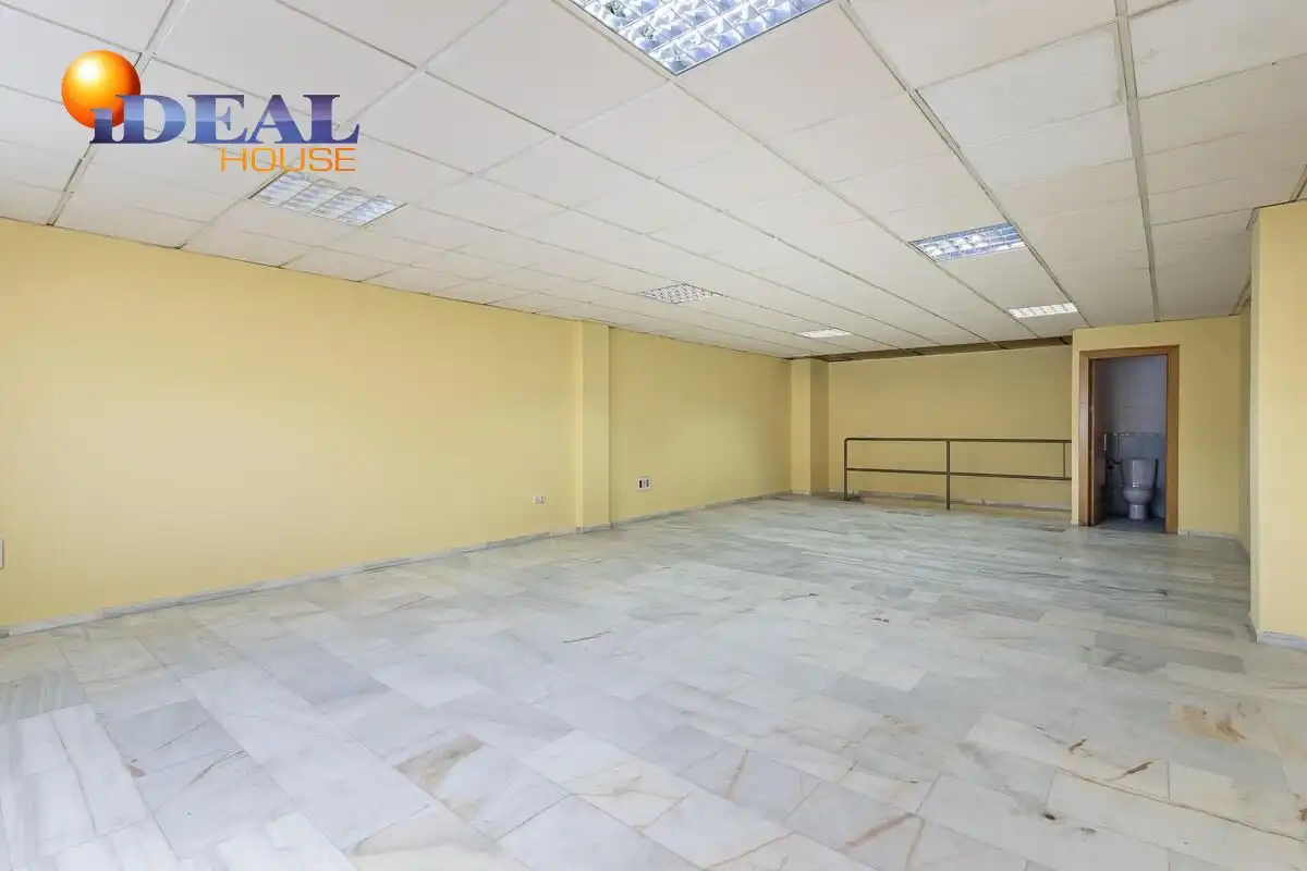 Nau industrial en venda a Avenida JUNCARIL, imagen 11