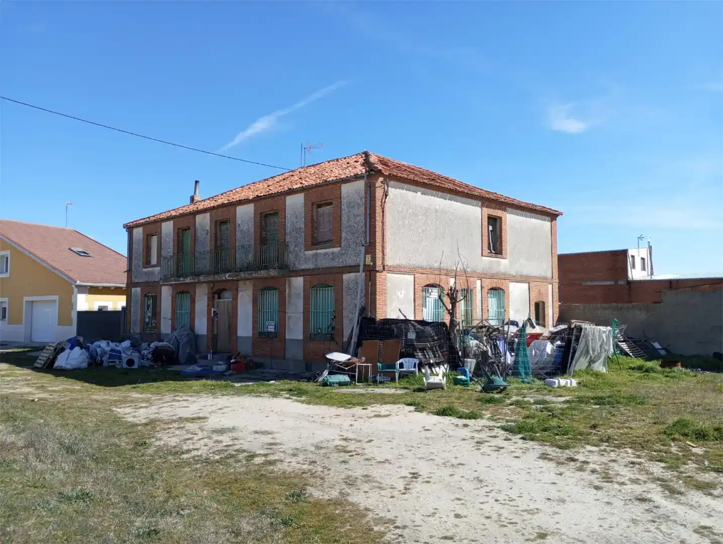 Vista exterior de Planta baixa en venda en Navalmanzano