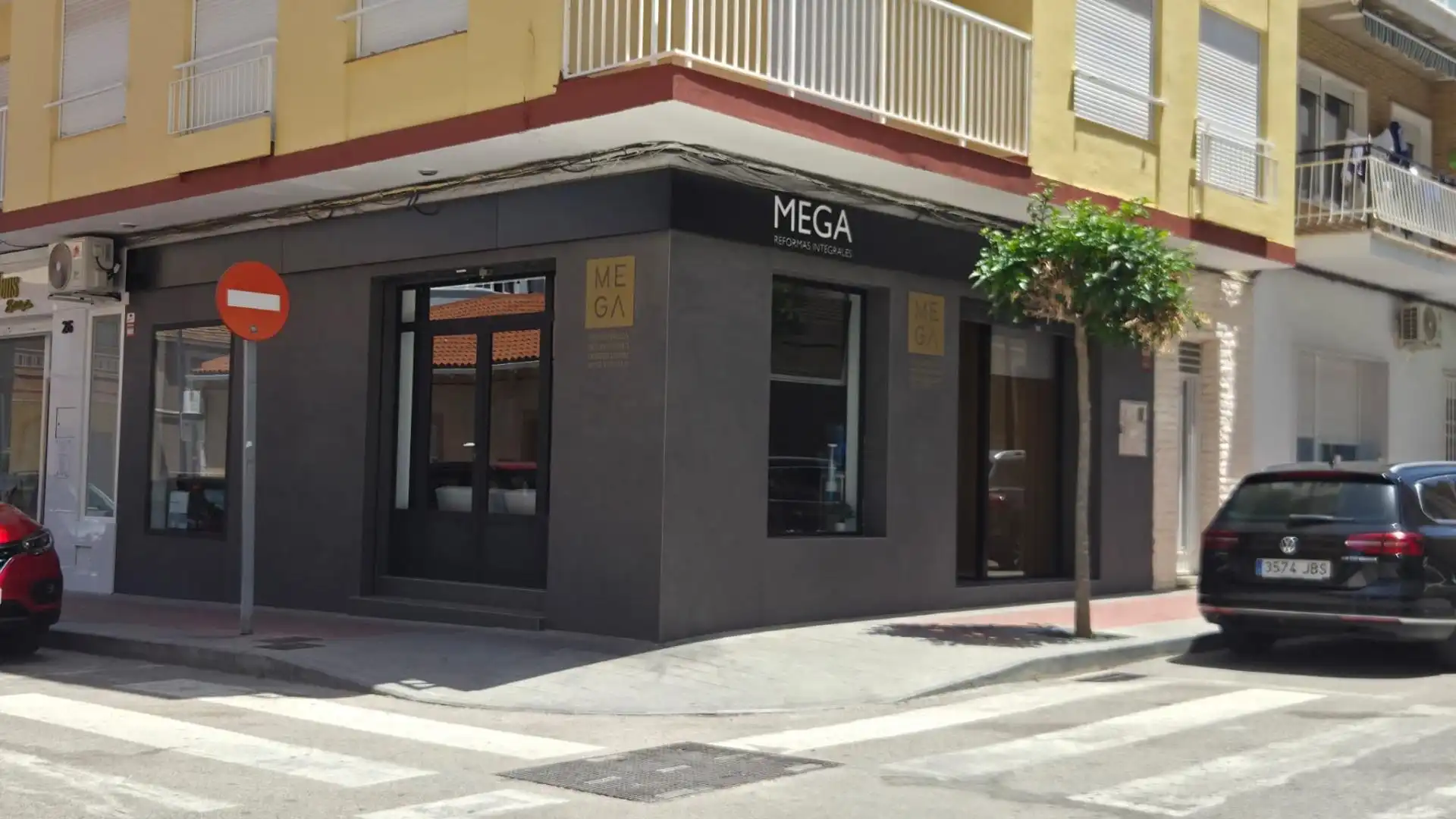 Local comercial en venta en Pueblo, imagen 2
