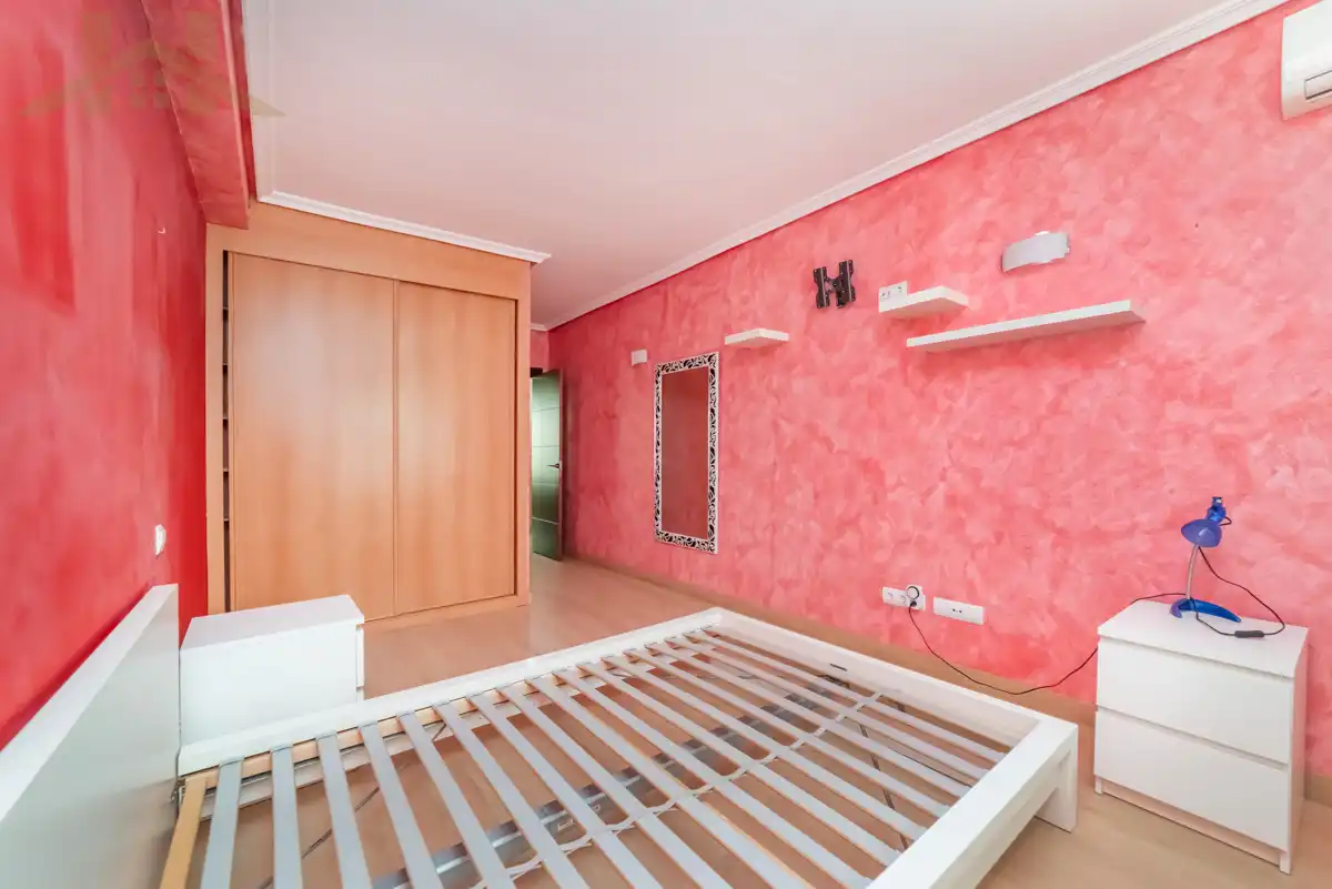 Schlafzimmer von Wohnung zum Verkauf in Ciempozuelos mit Klimaanlage, Heizung und Terrasse