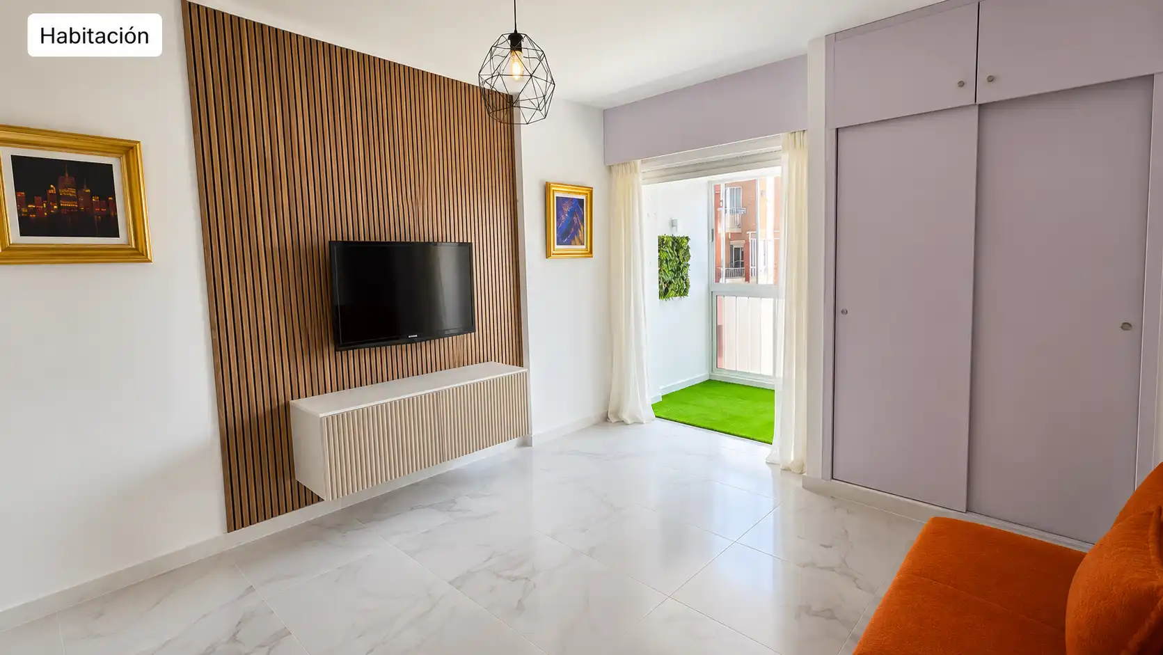 Sala d'estar de Estudi en venda en Benalmádena amb Aire condicionat, Calefacció i Piscina comunitària