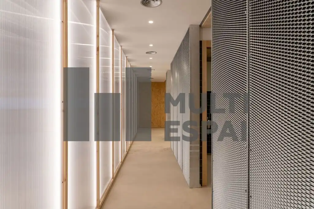 Office space with lift to rent in Passeig de la Zona Franca, imagen 10