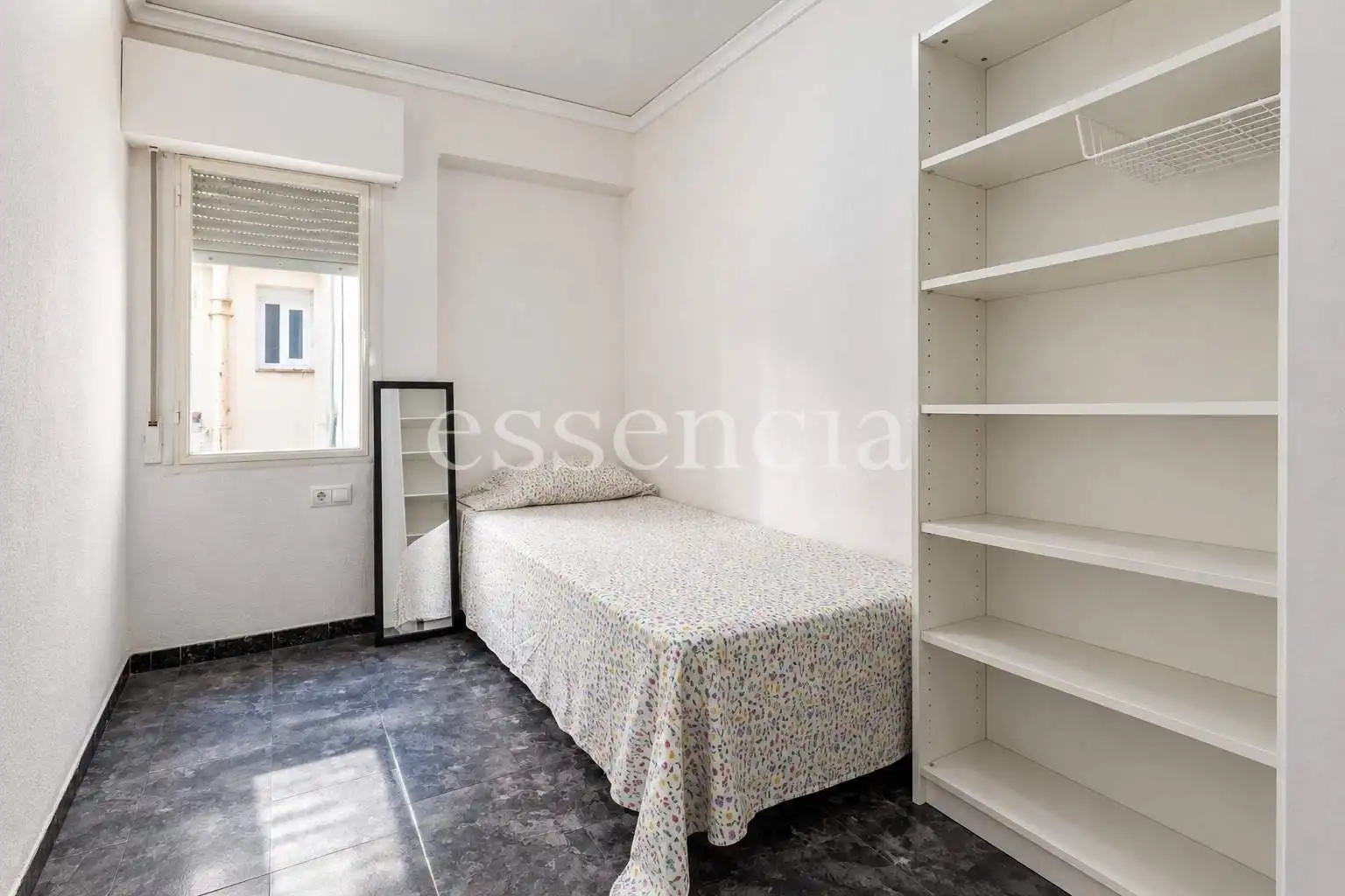 Bedroom of Flat for sale in Gandia  with Air Conditioner and Balcony