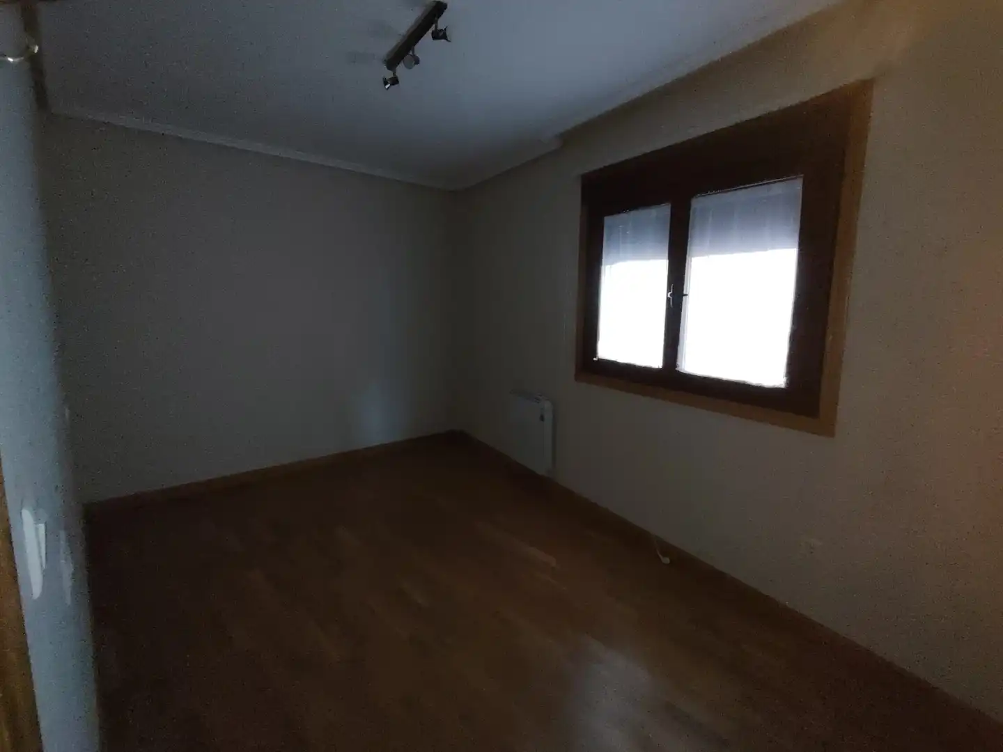 Flat for sale in A Rúa , Ourense