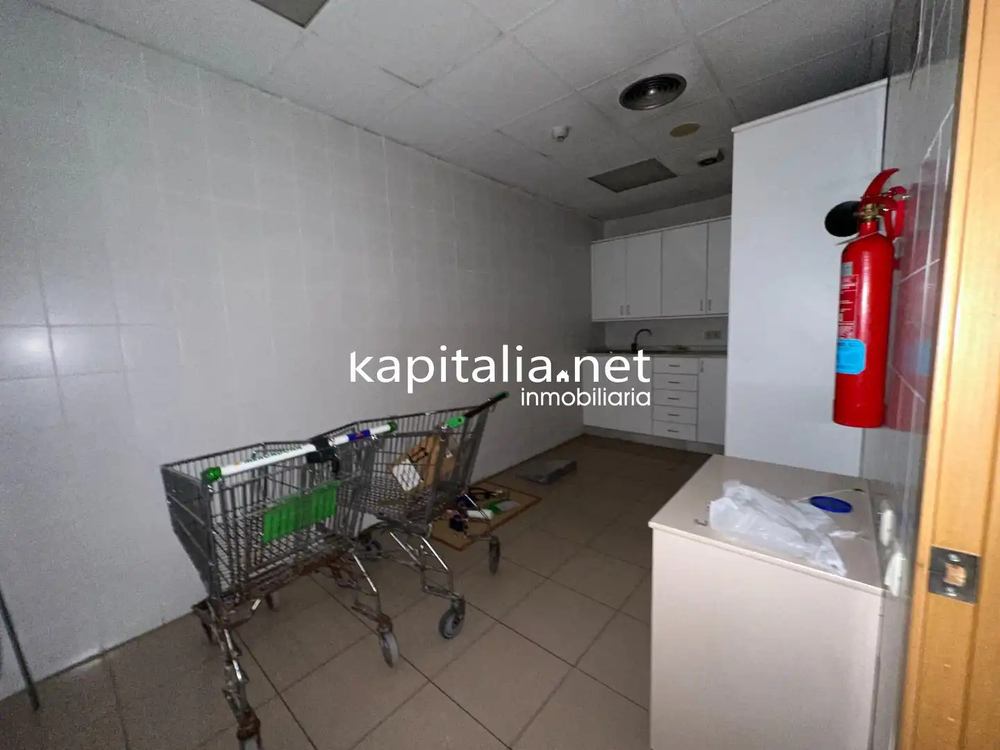 Business premises for sale in Sant Josep - Zona Hospital, imagen 9