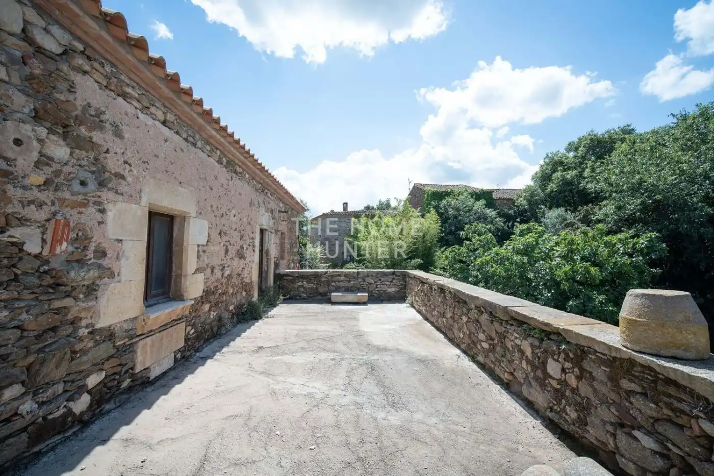 Houses for sale in Juià