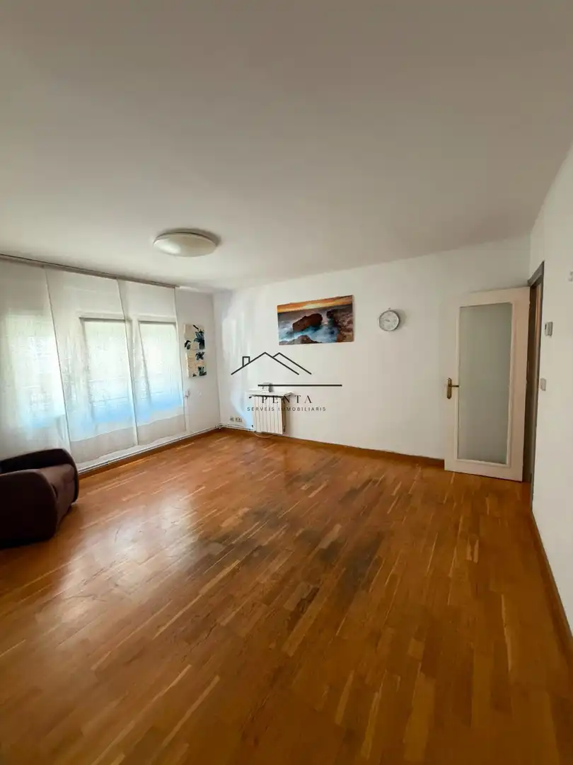Flat for rent in Eixample Sud – Migdia