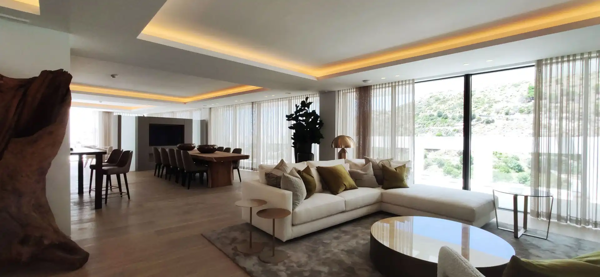 Sala d'estar de Casa o xalet en venda en Ojén amb Aire condicionat, Jardí privat i Piscina