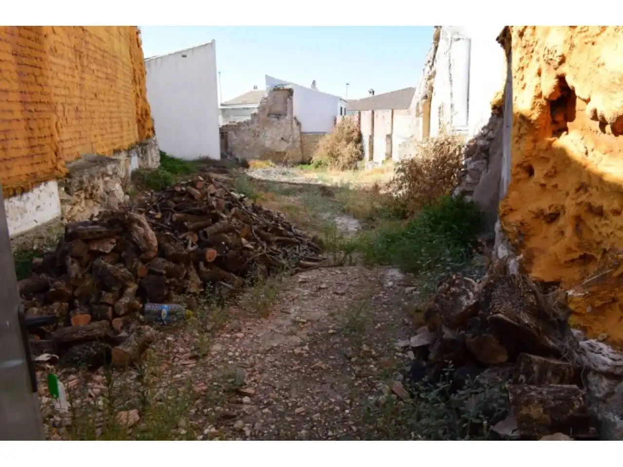 Terreno industrial en venta en Zuheros