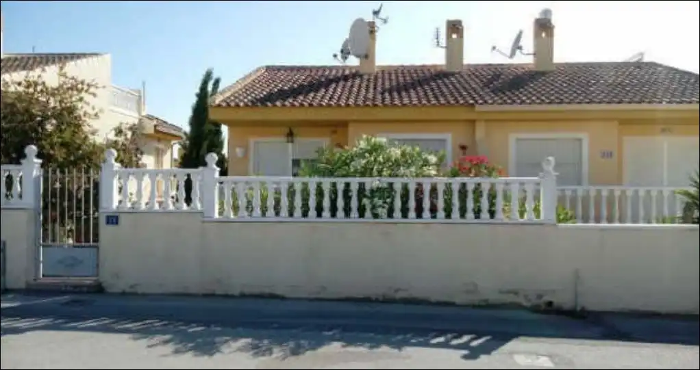 Detached homes for sale in C/ Agata, Benimar