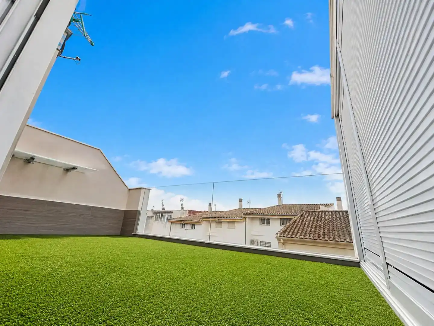 Vista exterior de Dúplex en venda en El Carpio amb Aire condicionat i Balcó