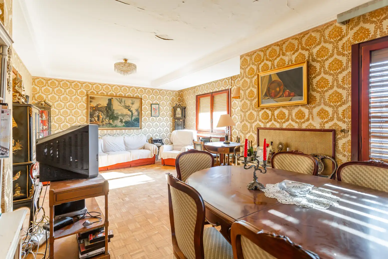Sala de estar de Casa o chalet en venta en Castejón (Navarra) con Calefacción, Parquet y Terraza