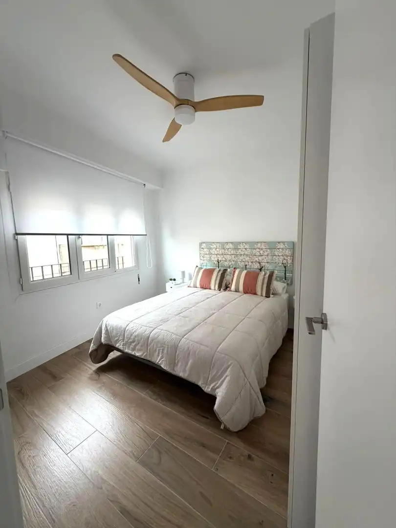 Schlafzimmer von Wohnung zur Miete in Alicante / Alacant
