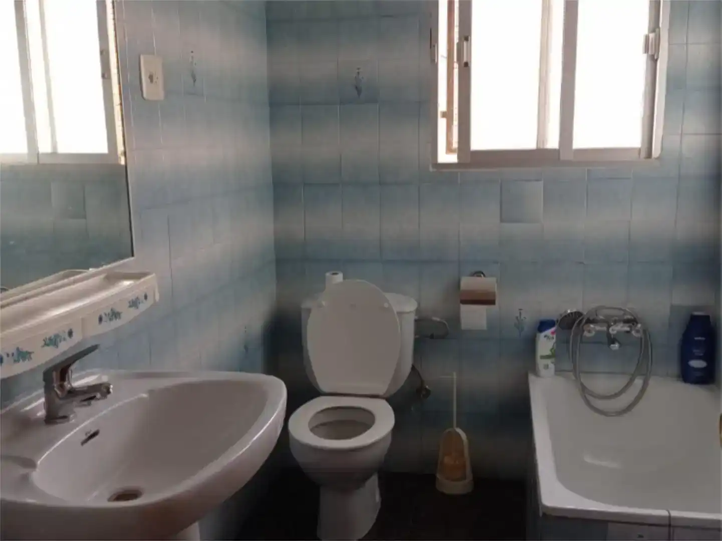 Baño de Piso en venta en Yeste con Jardín privado, Trastero y Amueblado