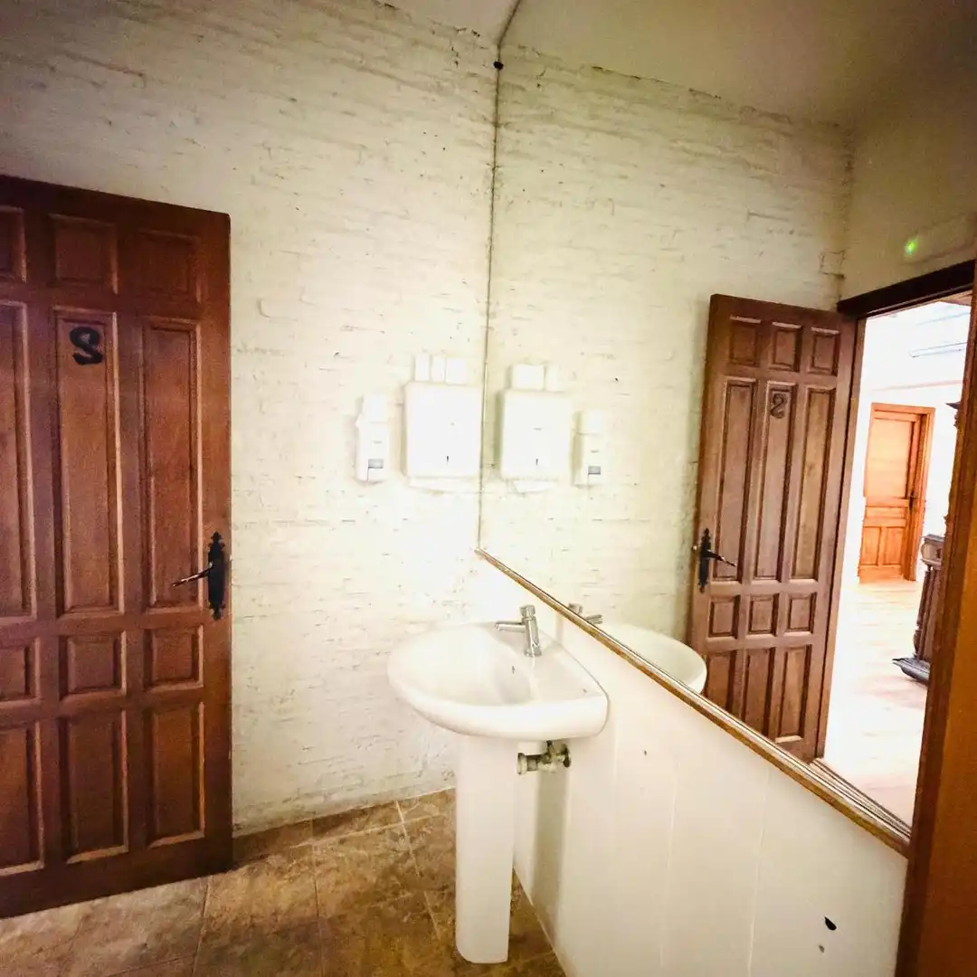 Bathroom of Commercial properties for sale in Villaconejos  with Air Conditioner