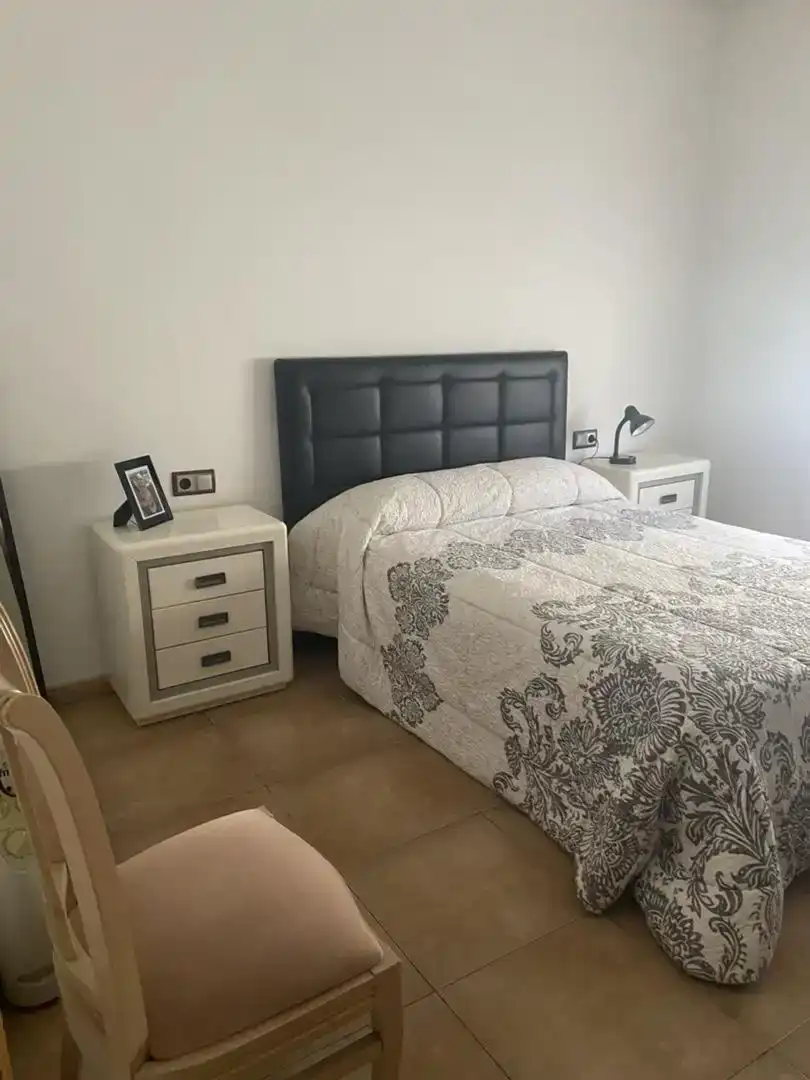 Habitación de Planta baja en venta en Aspe con Amueblado, Lavadora y Microondas