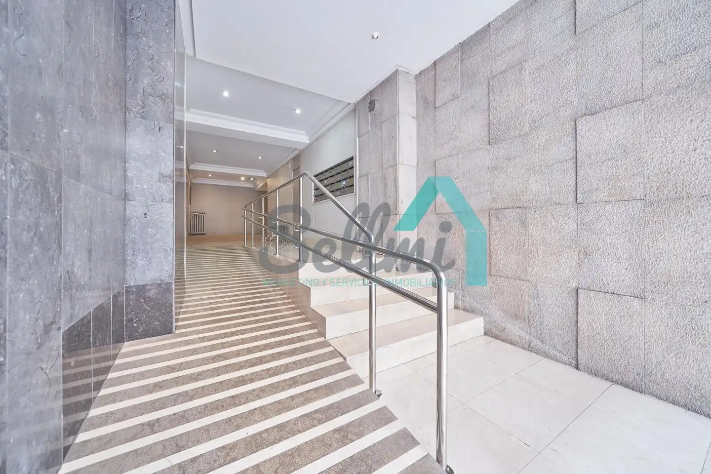 Flat for share in Oviedo   with Heating, Parquet flooring and Terrace