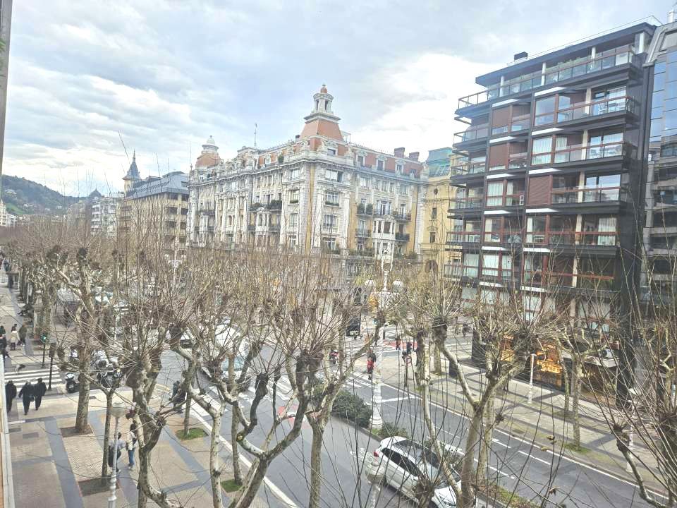 Flat to rent in Área Romántica, Centro