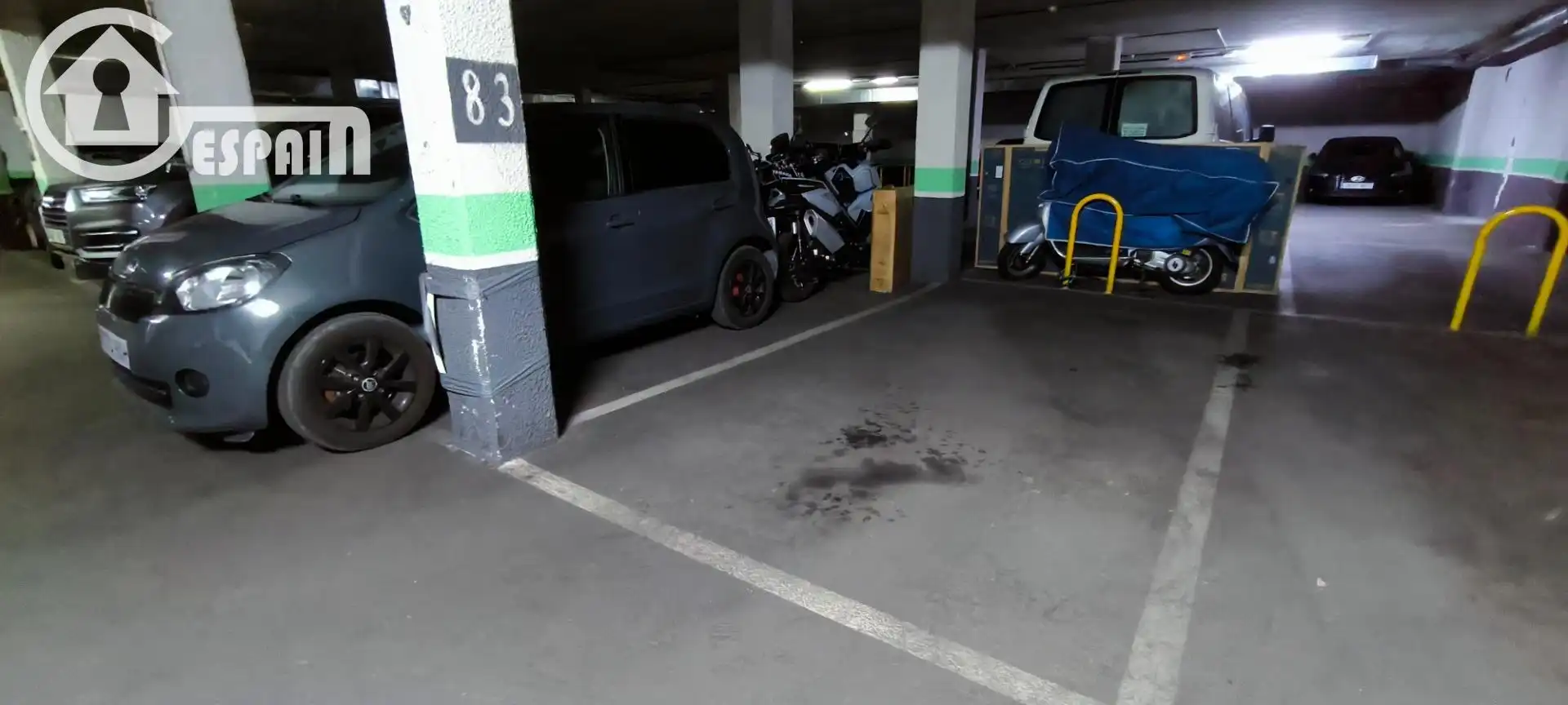 Parking of Flat for sale in Madrid  with Air Conditioner, Heating and Private garden