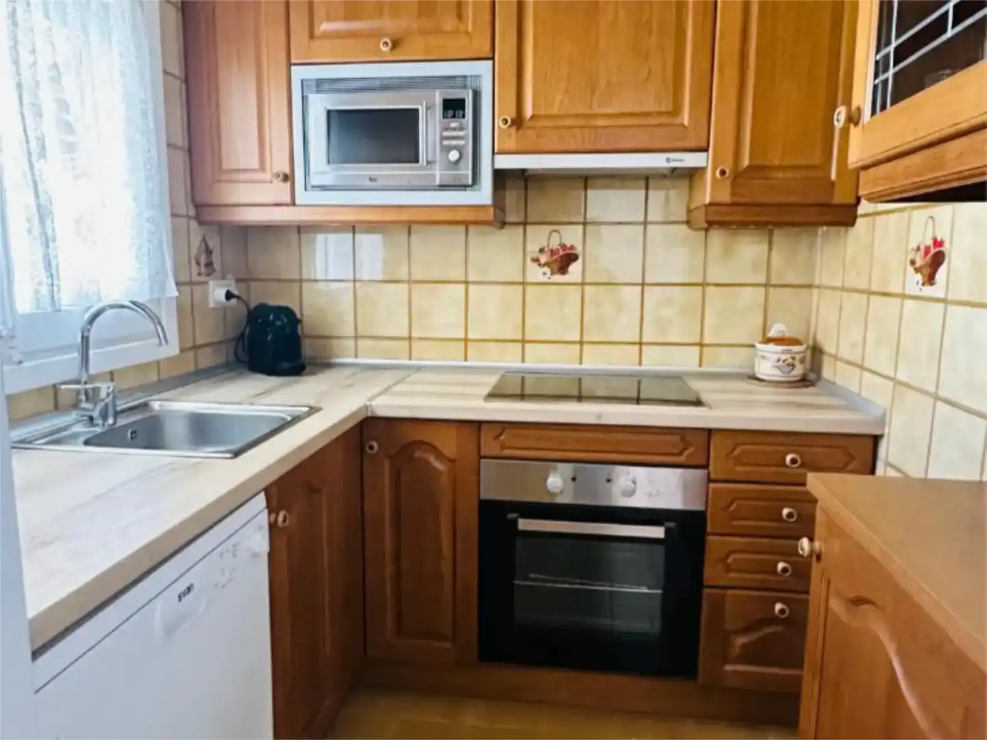 Kitchen of Flat for rent in Cambrils  with Air Conditioner, Private garden and Storage room