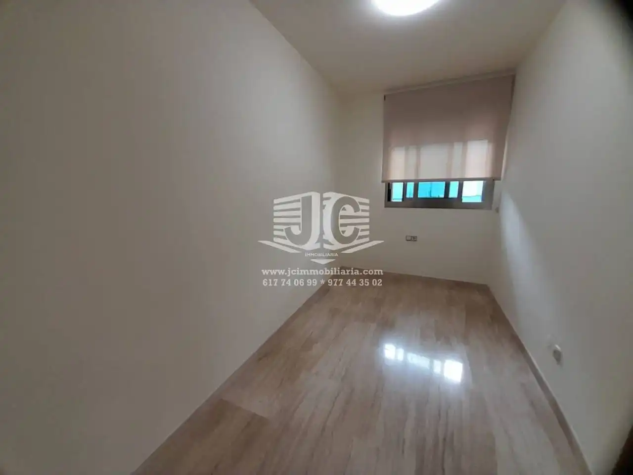 Flat for rent in Avenida MARCEL·LI DOMINGO, Ferreries