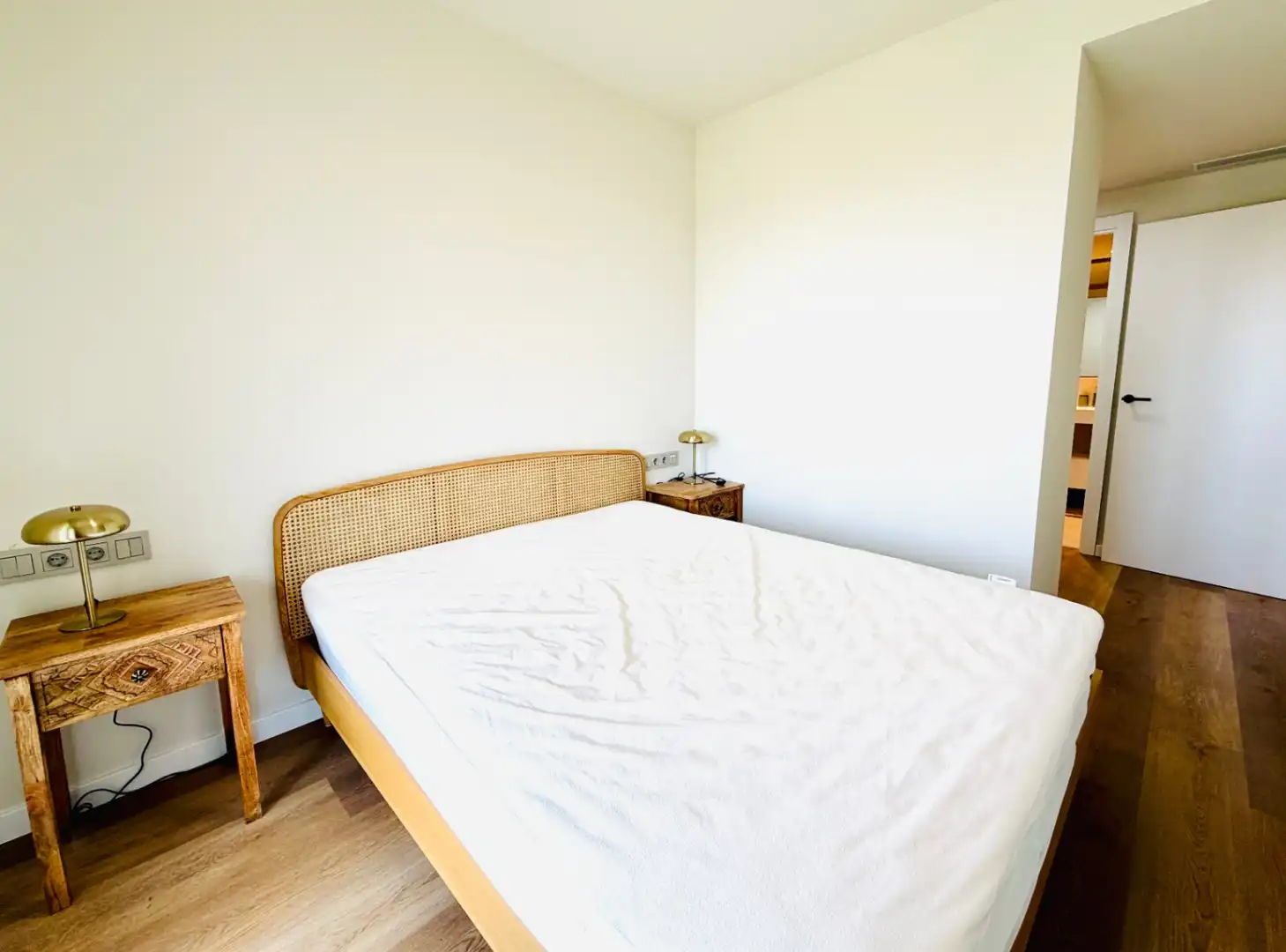 Dormitori de Apartament de lloguer en Sitges amb Aire condicionat, Calefacció i Jardí privat