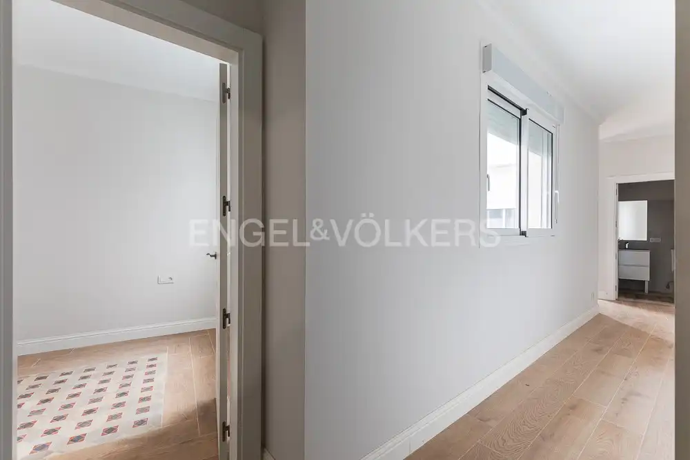 Ático en venta en Valencia con Aire acondicionado, Calefacción y Terraza