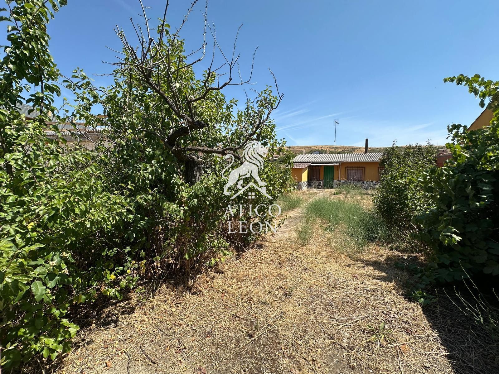 House or chalet for sale in Sariegos