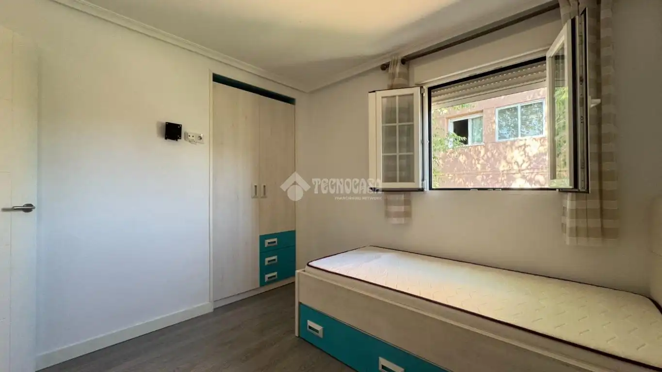 Habitación de Piso en venta en Madrid con Aire acondicionado, Calefacción y Terraza