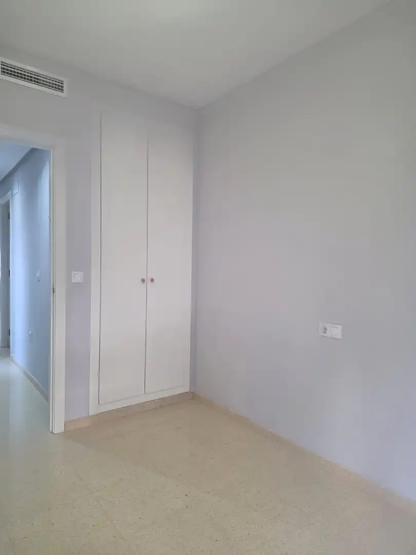 Bedroom of Apartments for sale in Plaza Castelar - Mercado Central