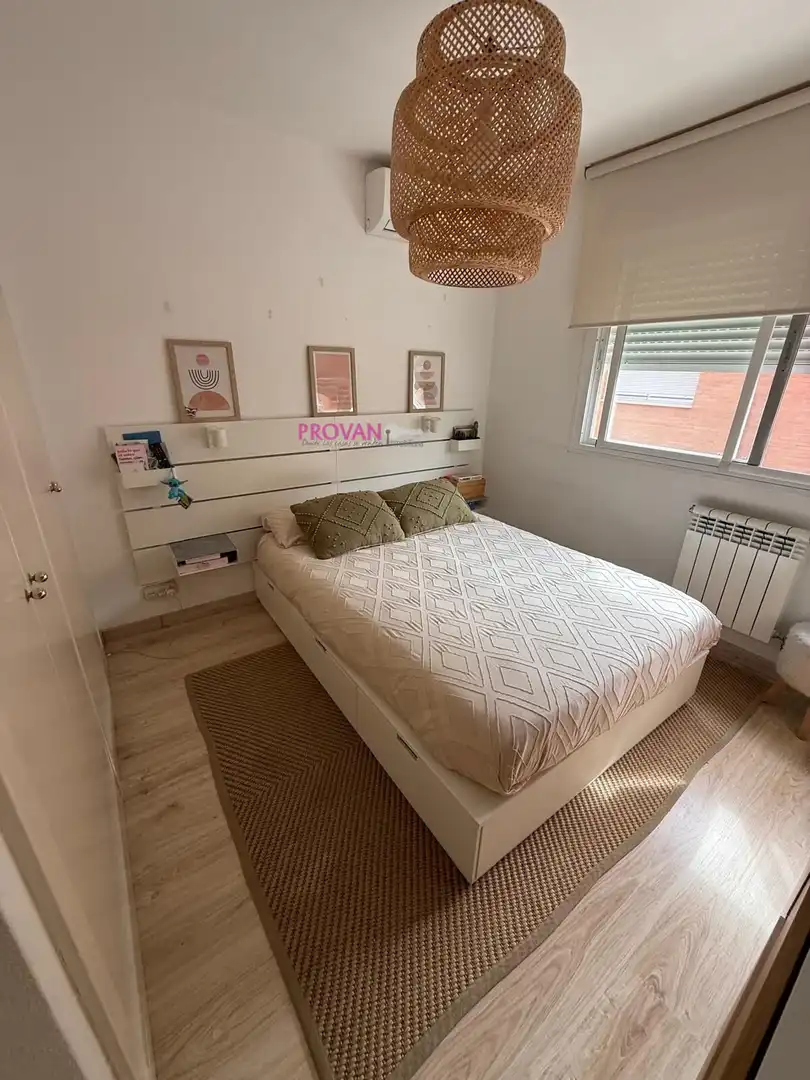 Casa adosada en venta en Ensanche