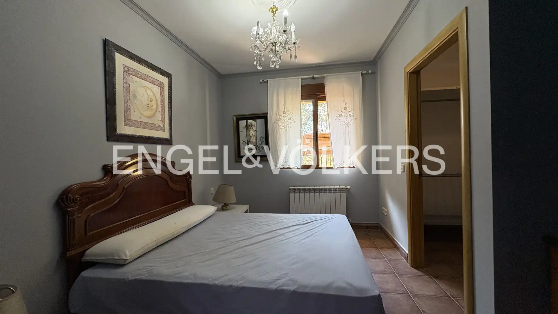 Dormitori de Casa o xalet de lloguer en Los Molinos, Madrid