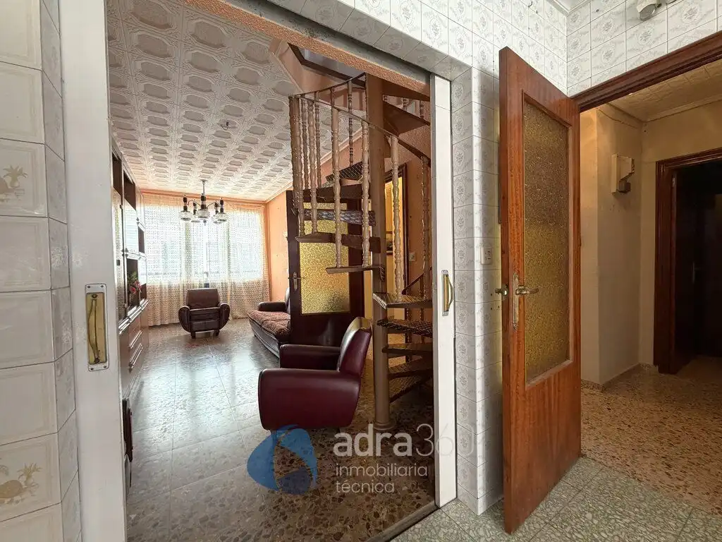 Attic for sale in  Logroño  with Terrace and Storage room
