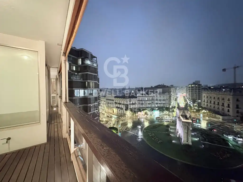 Vista exterior de Piso de alquiler en Valencia con Terraza