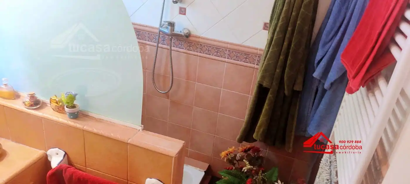 Bathroom of Country homes for sale in Córdoba  with Air Conditioner, Private garden and Terrace